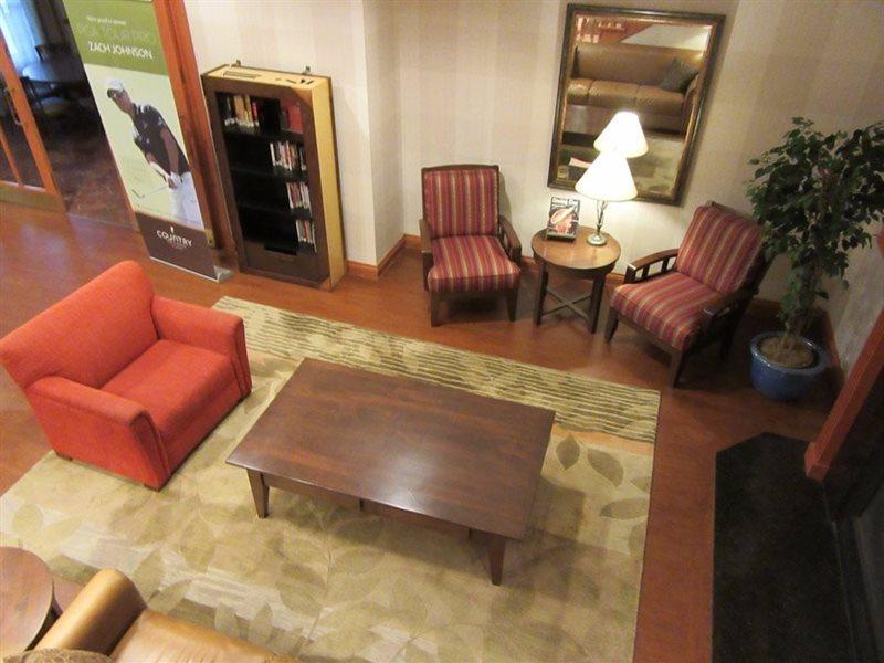 Country Inn & Suites By Radisson, Calgary-Northeast Экстерьер фото