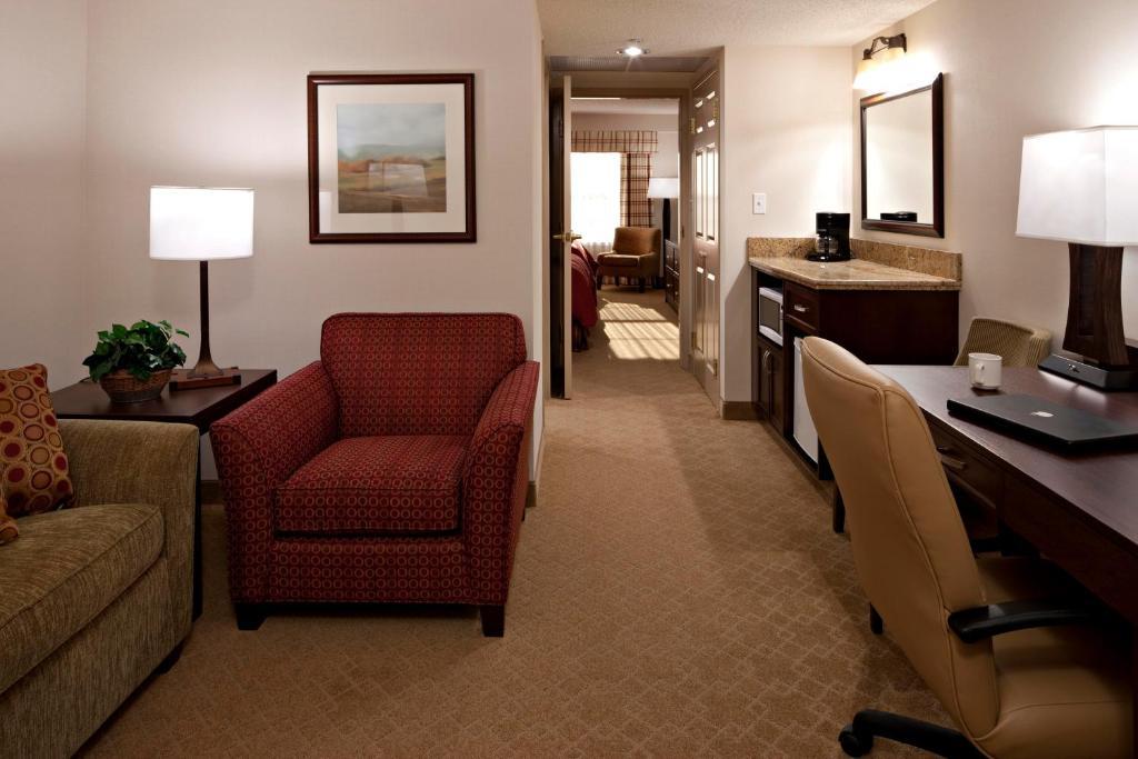 Country Inn & Suites By Radisson, Calgary-Northeast Номер фото